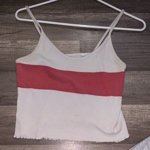 A crop top size M only worn once super cute and soft from PacSun !!